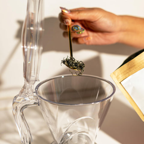 TEAZE Infuser features removable stainless filter for thorough cleaning.