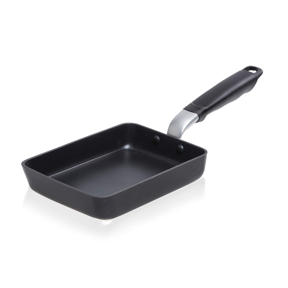 TECHEF Tamagoyaki pan front view showing even heat distribution for consistent omelets