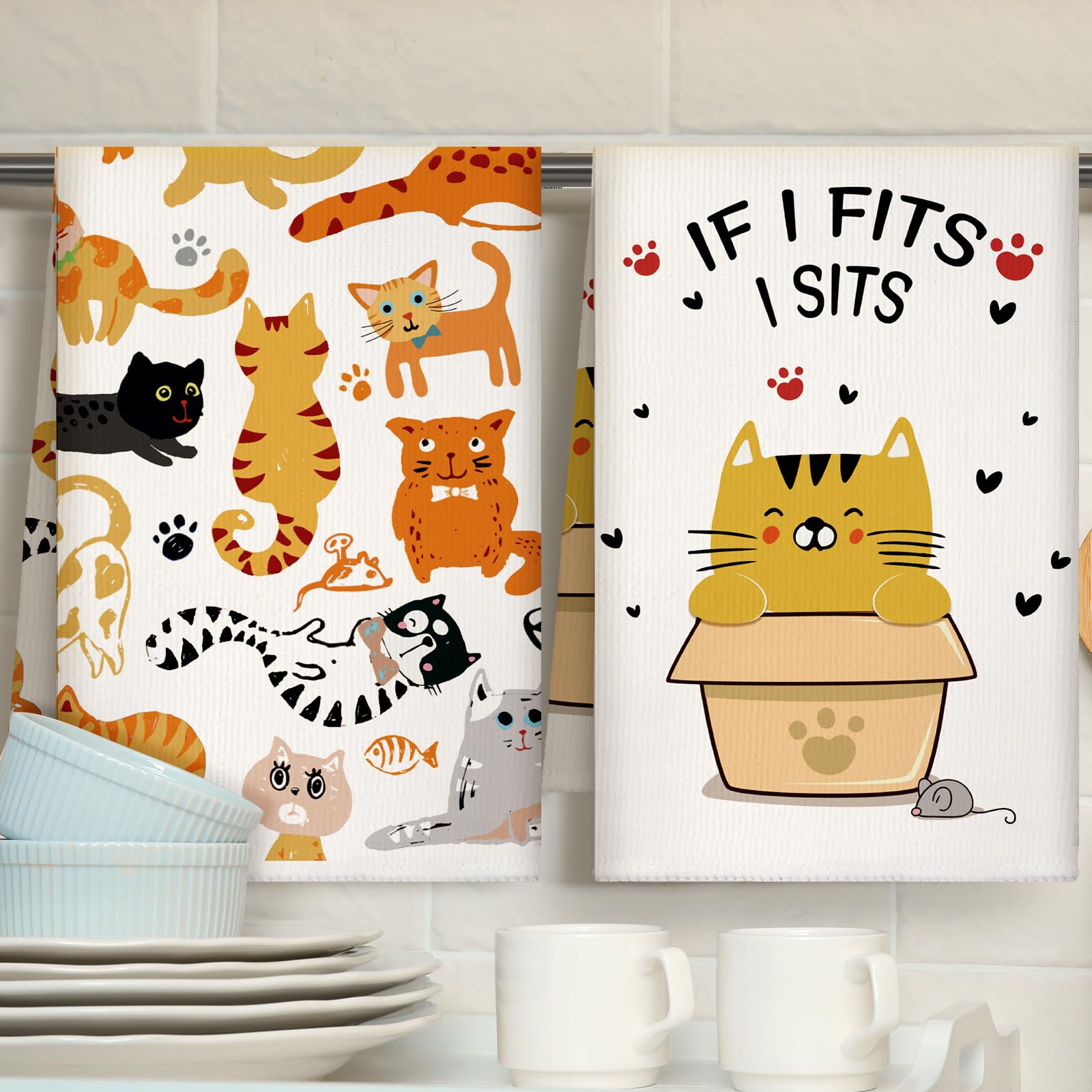 TecUnite cat-towel-graphics-closeup with playful designs and absorbent microfiber for quick cleanup