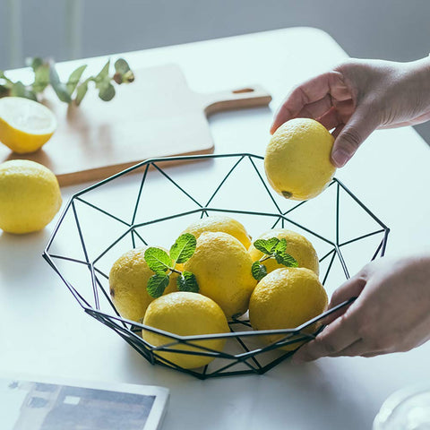TEETOOKEA compact bowl stack maximizes counter space for daily use.