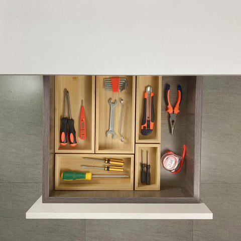 Teicui bamboo makeup organizer keeps cosmetics neatly arranged.