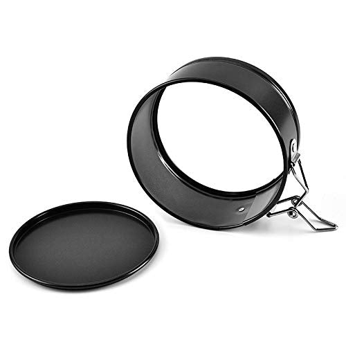 Tellshun versatile bakeware set for pies, pizzas, and small quiches.
