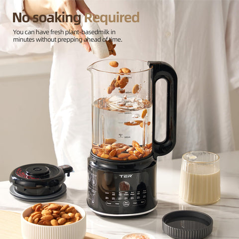 TER 50oz capacity glass carafe during blending.