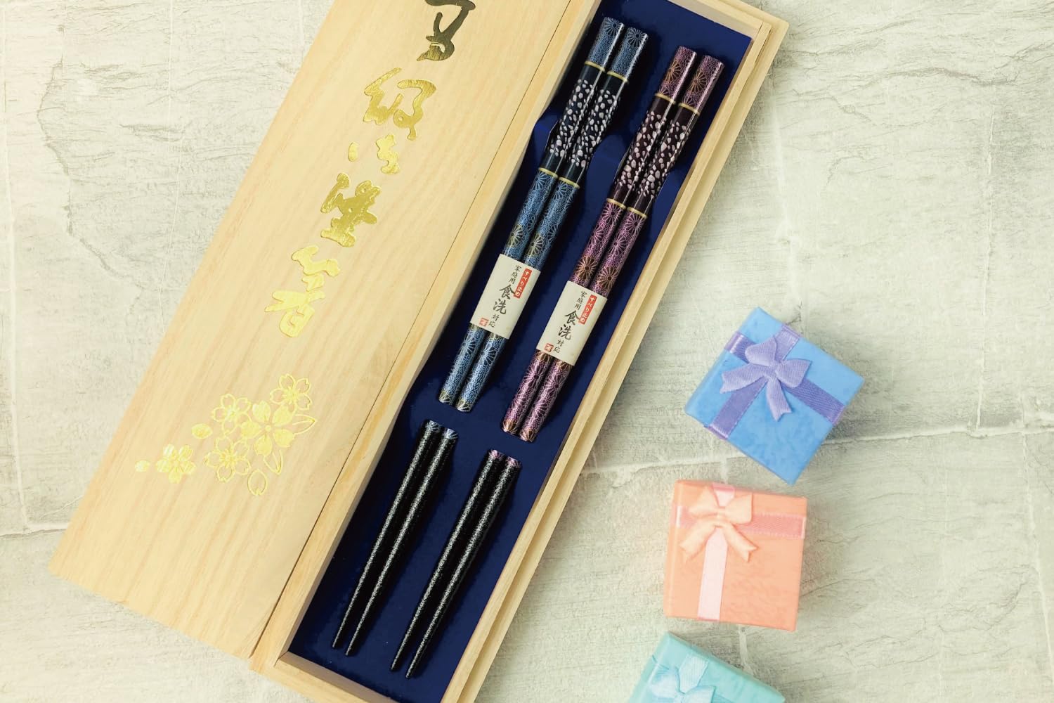 Terra Distribution chopsticks dimensions and material for everyday use