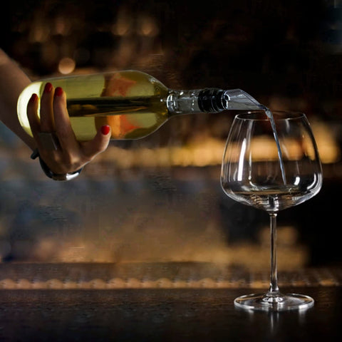 TEXASDELUXE on-table use for convenient chilled wine during meals.