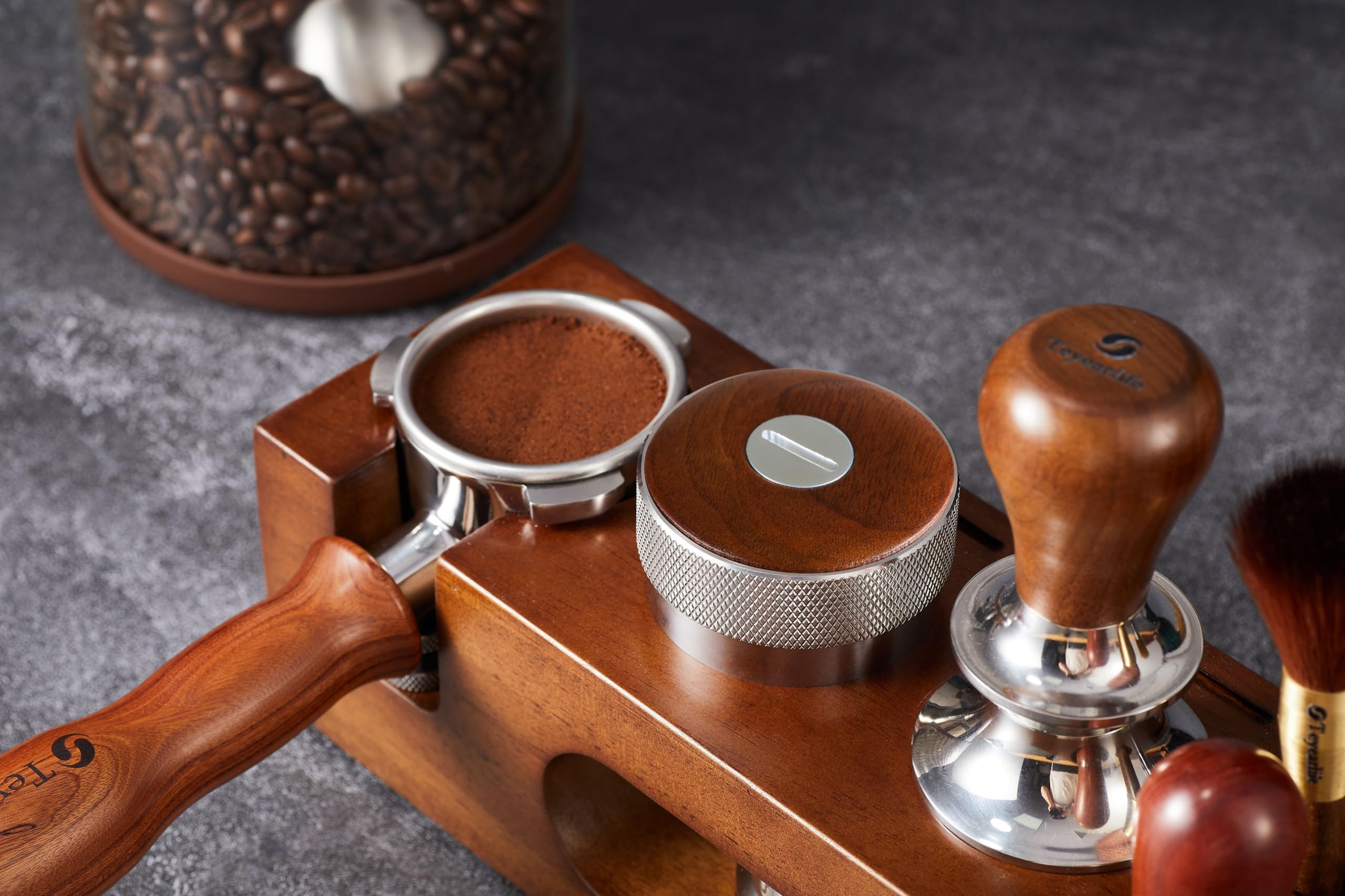 Teyearlife gift-ready espresso station ideal for home baristas and pros