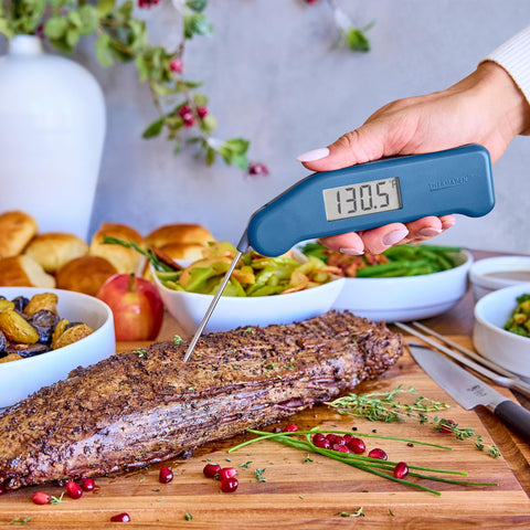ThermoWorks Thermapen Nautical Blue side view enables one-handed use