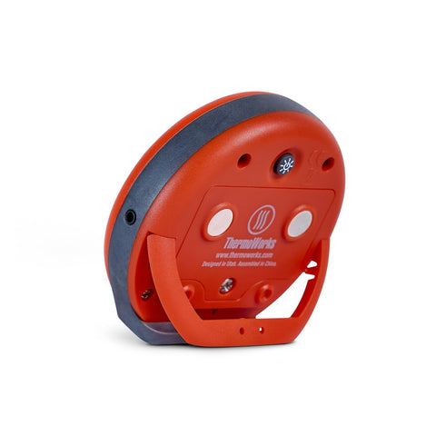 ThermoWorks DOT Pro-Series probe provides high-accuracy readings for meat and baking.