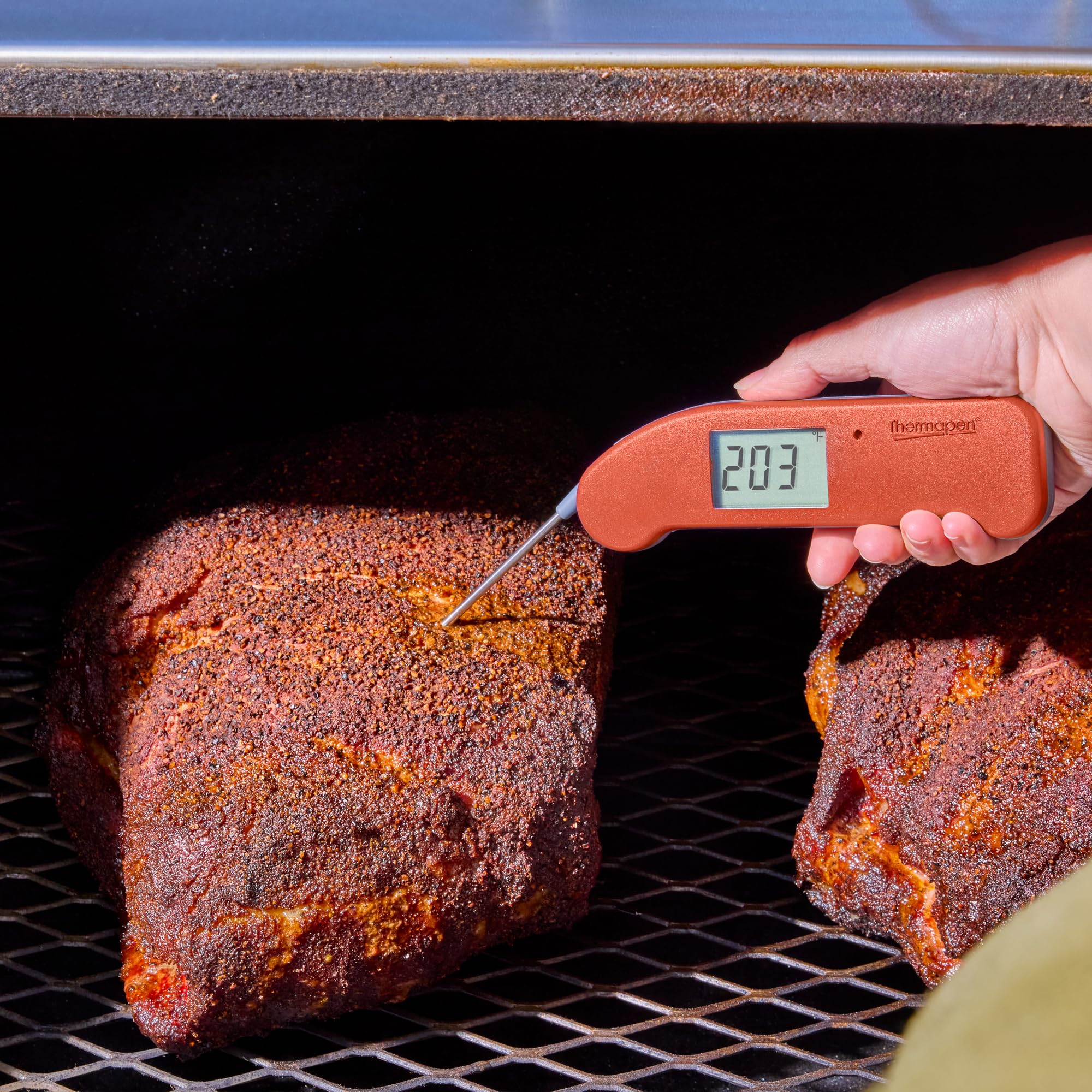 Thermapen ONE with NIST-traceable calibration certificate ensuring reliable data.