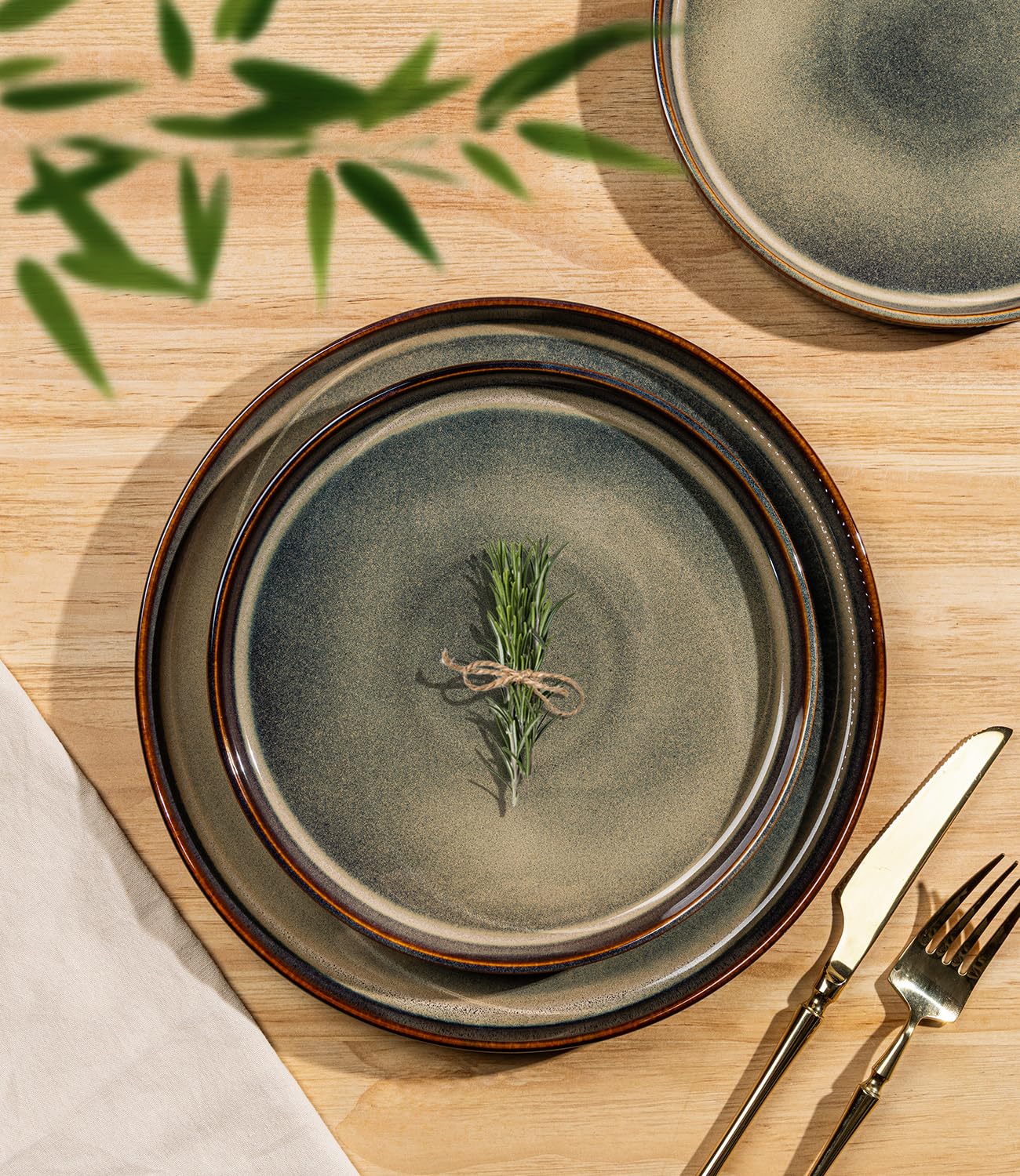 TheTerra salad plates in Coca Mocha show speckled glaze for balanced portions.