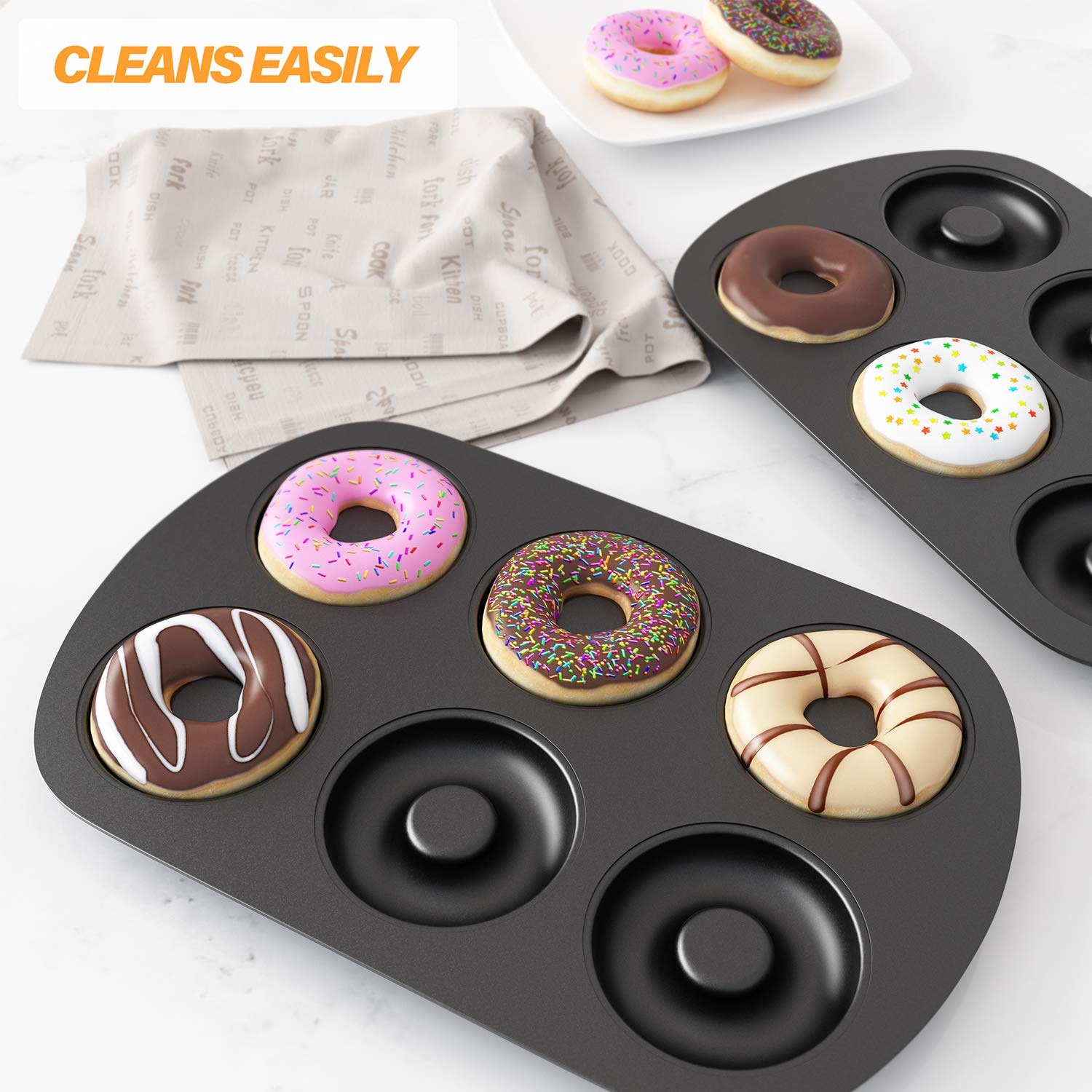 Product dimensions infographic showing 12.5 by 8 inches pan size.