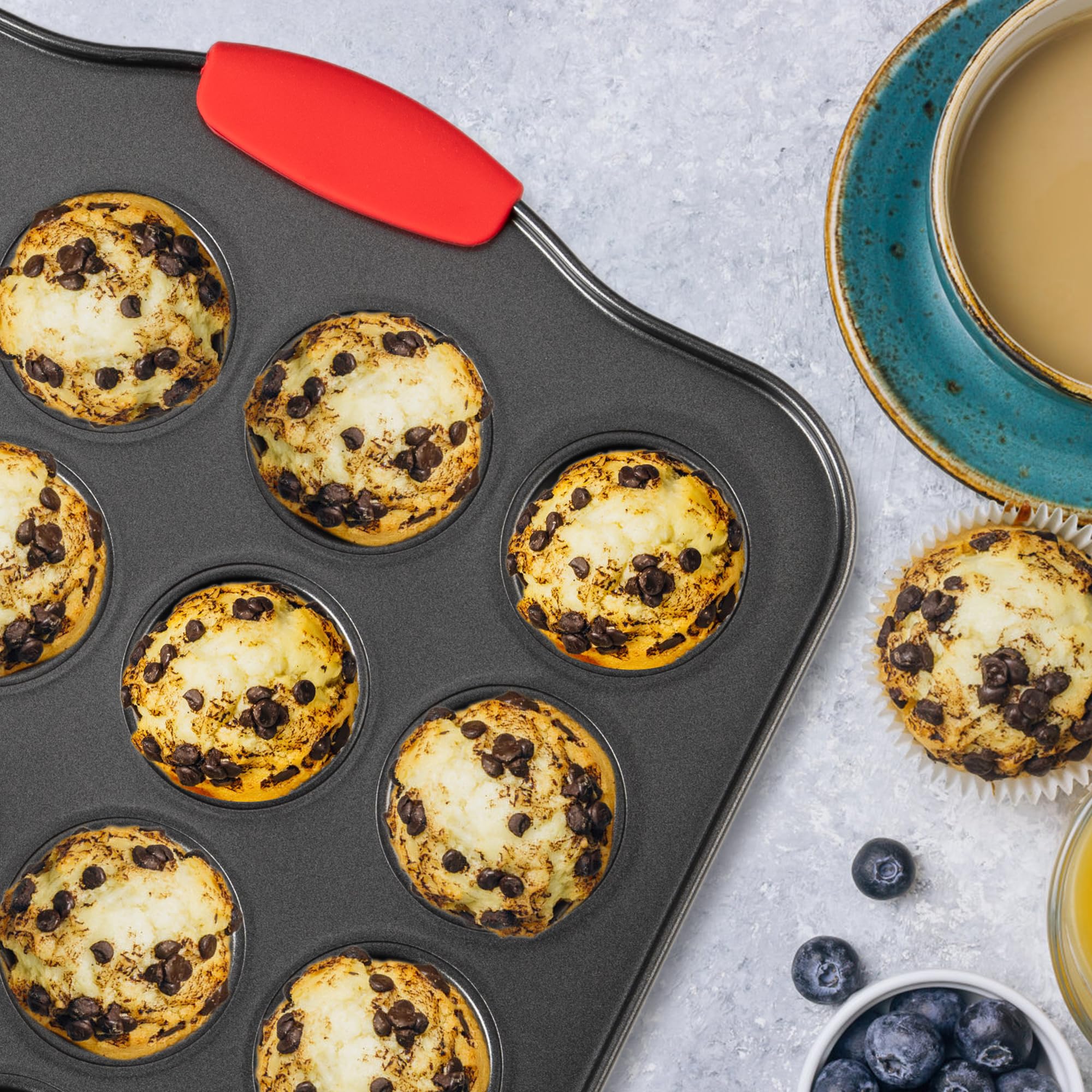 Tiawudi 24-cup mini muffin pan ideal for appetizers and desserts