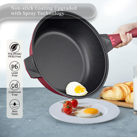 TIBORANG steaming grid insert for gentle steaming and drainage.