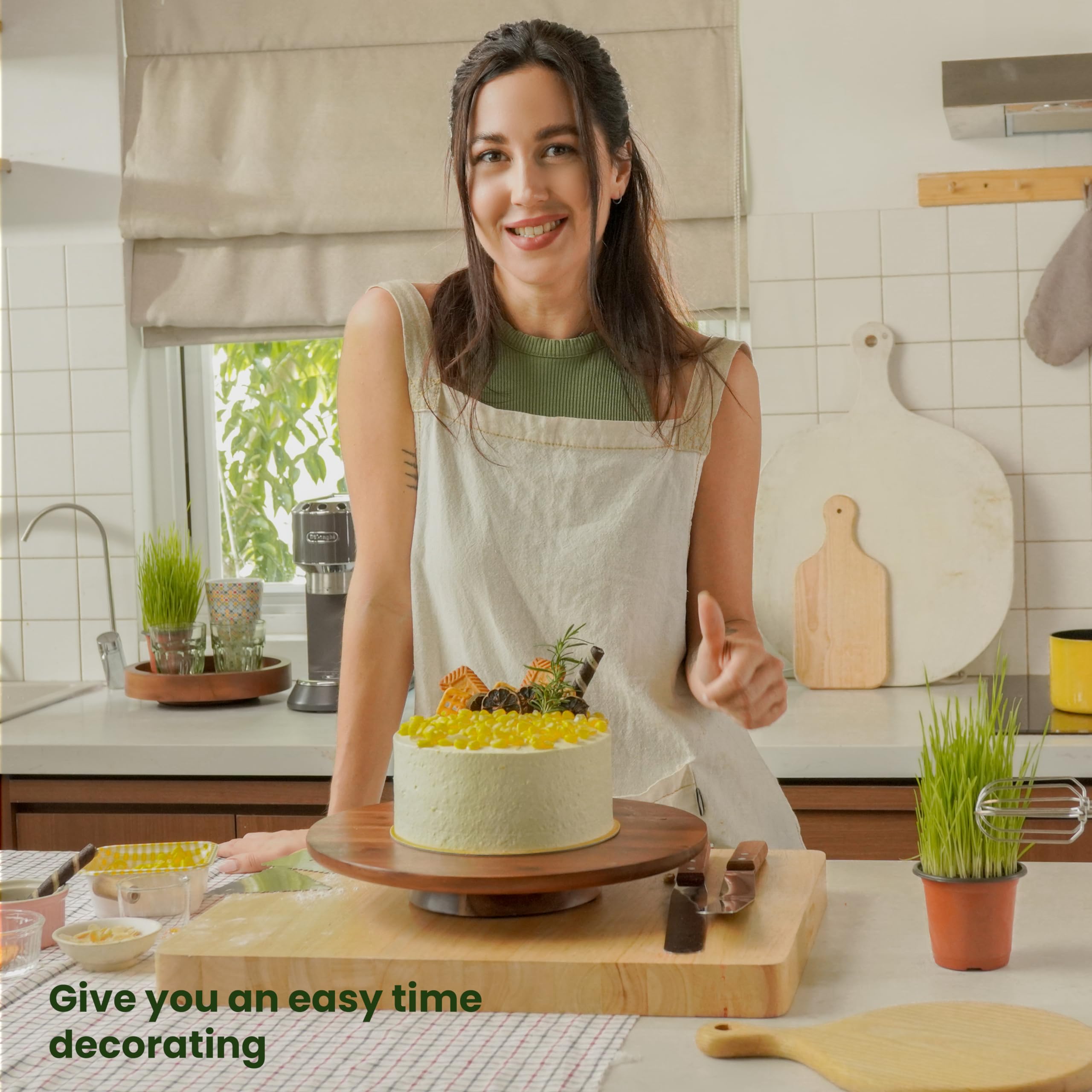 Tidita rotating stand with 3.7-inch bearing supports heavy cakes