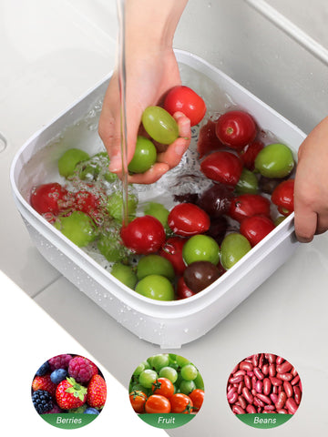 TidyTale vegetable drain colander catches debris and dries ingredients quickly.