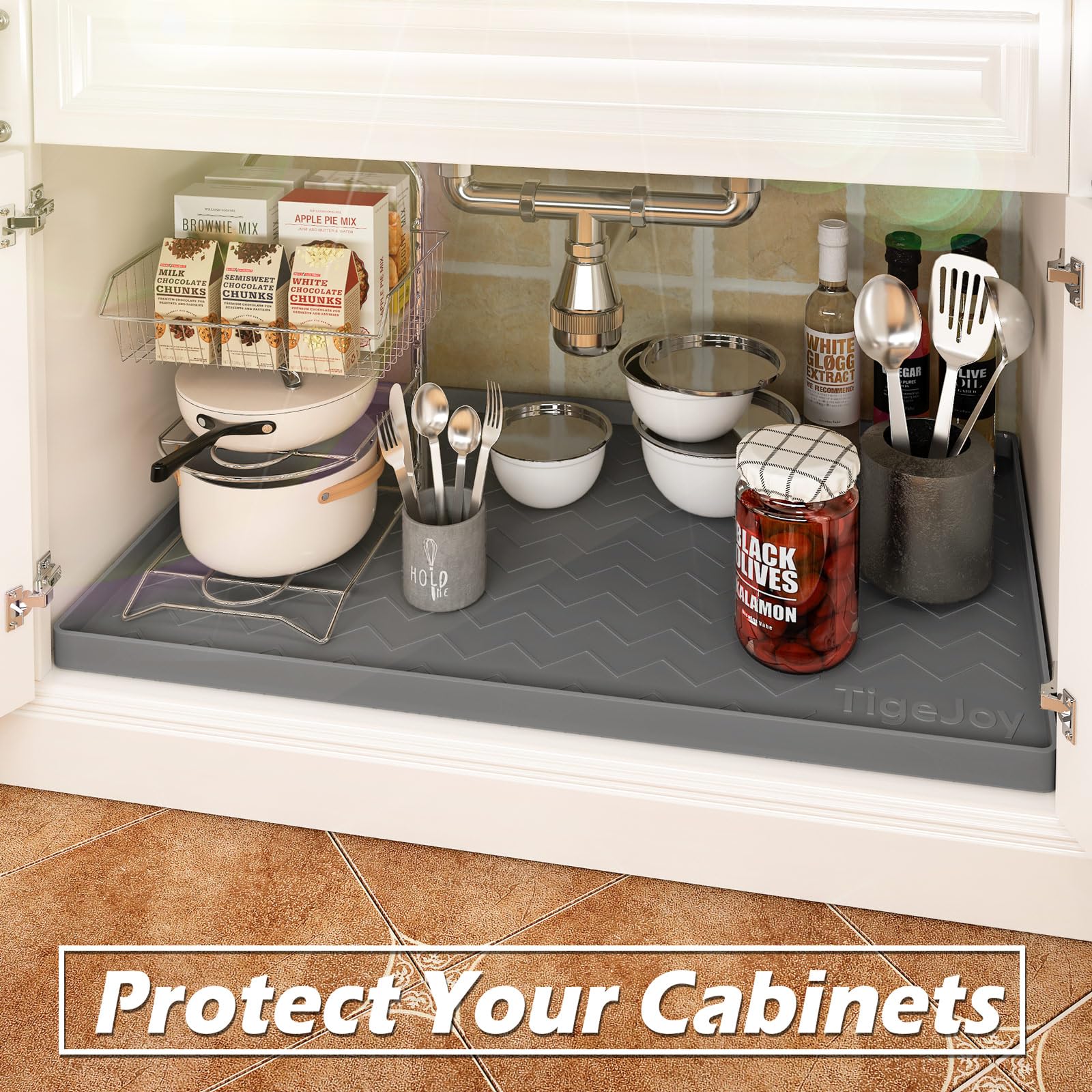 TigeJoy kitchen mat easy to wipe clean after spills