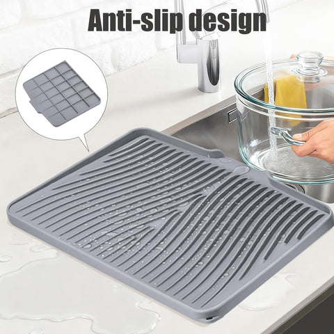 TIKNIK mat features diagonal ridges that wick moisture away.