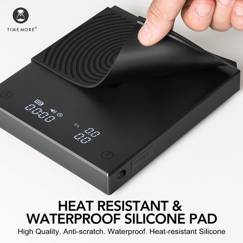 TIMEMORE Black Mirror Basic 2 compact scale fits tight counters.