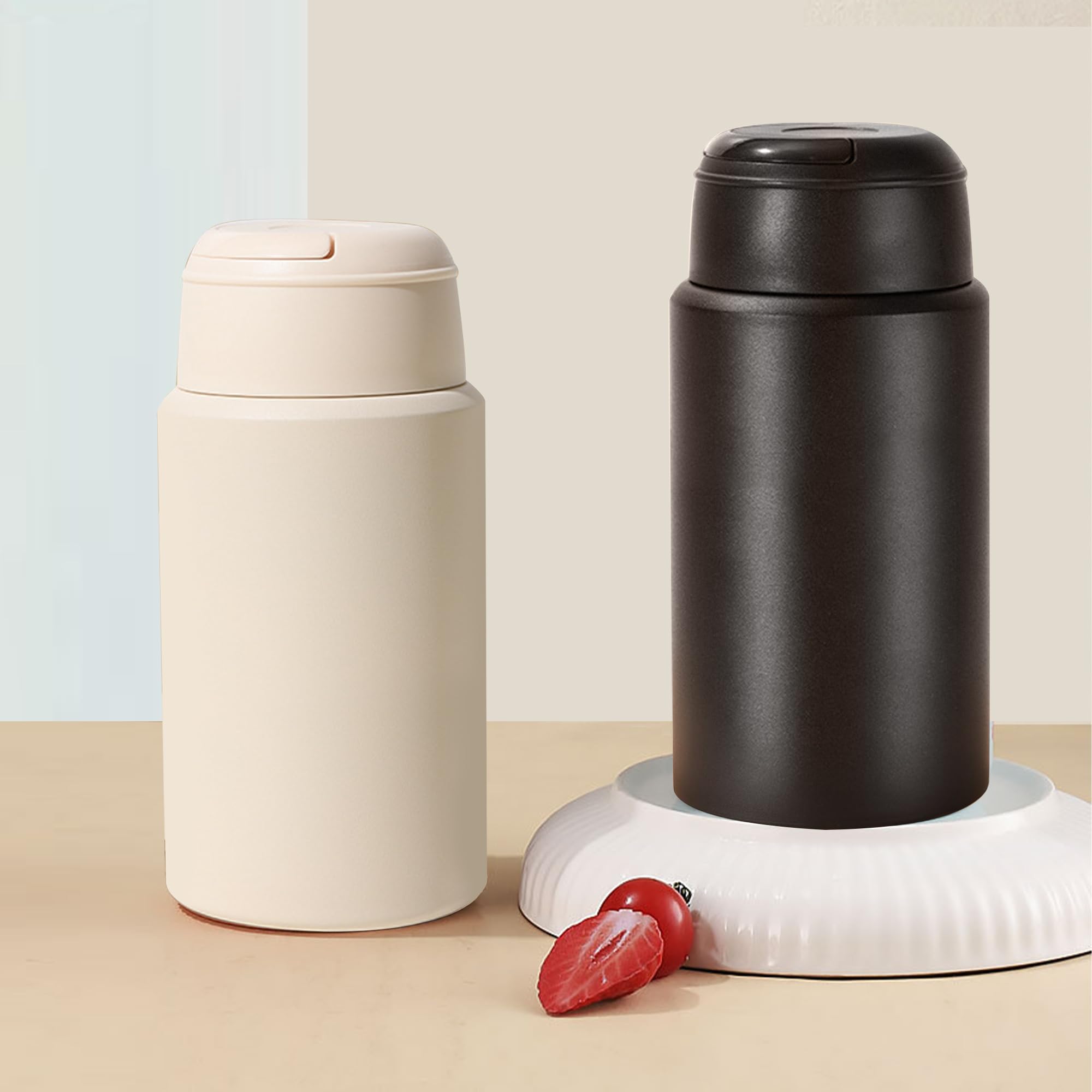Tinaforld portable-handled-lunch-container ideal for work and travel.