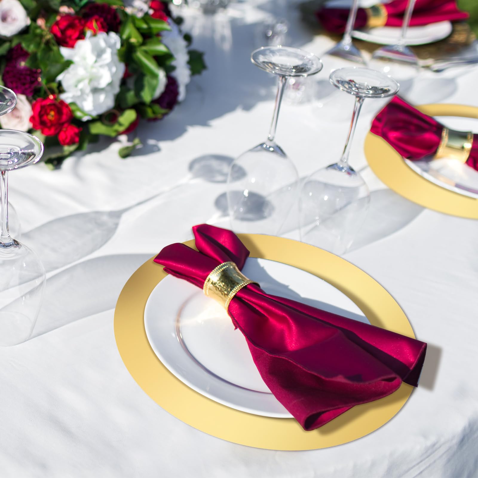 Tioncy disposable placemats for outdoor party and restaurant use