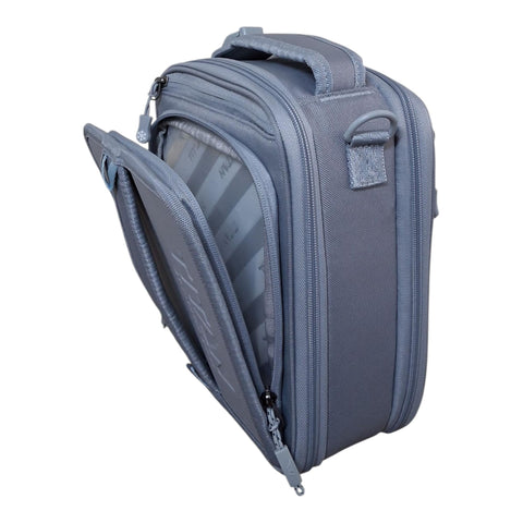 Titan by Arctic Zone offers dual carry handles and strap for easy transport