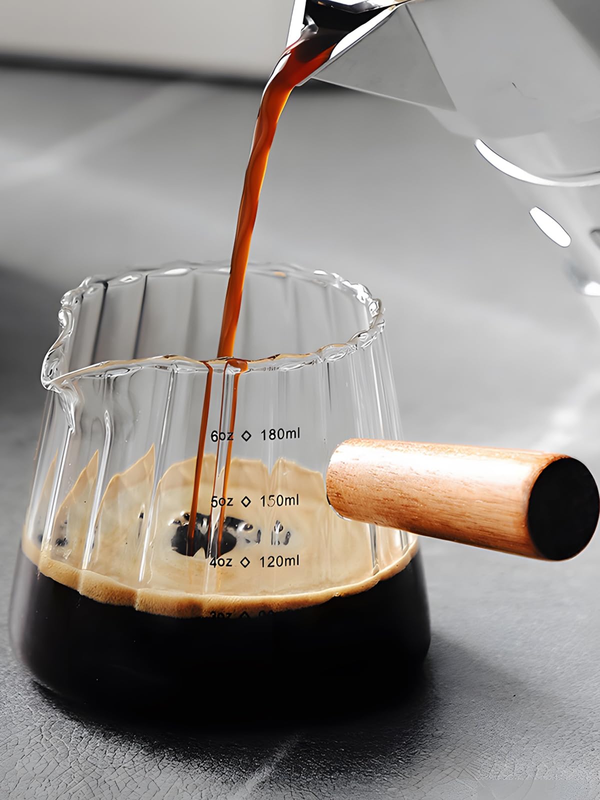 TIWPAJS V-shaped pour spout enables precise, controlled espresso pours