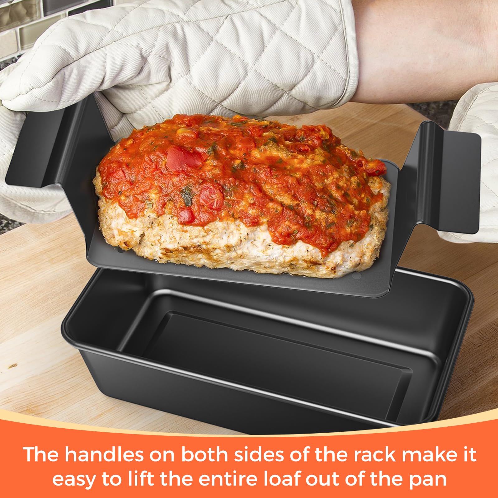 TLAZZ meatloaf pan with non-stick coating releases easily and cleans quickly.
