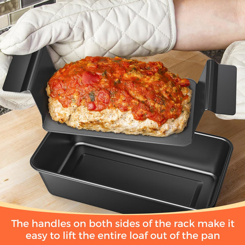 TLAZZ meatloaf pan with non-stick coating releases easily and cleans quickly.