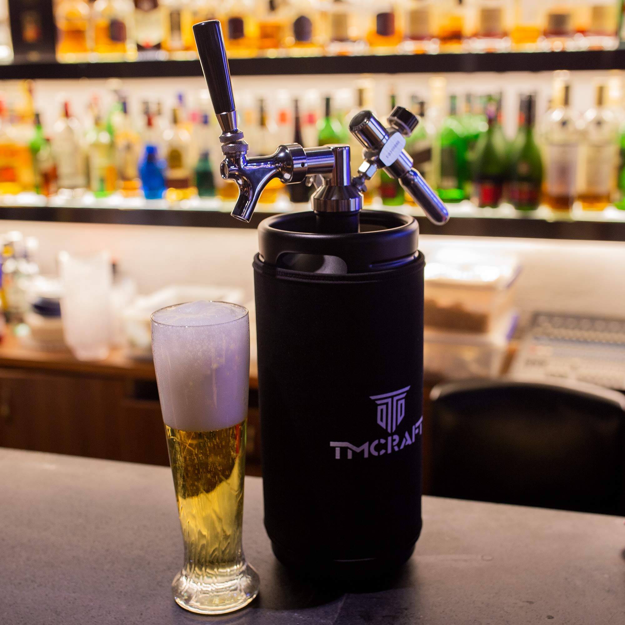 TMCRAFT insulated cooler jacket keeps beer cold for hours during service.