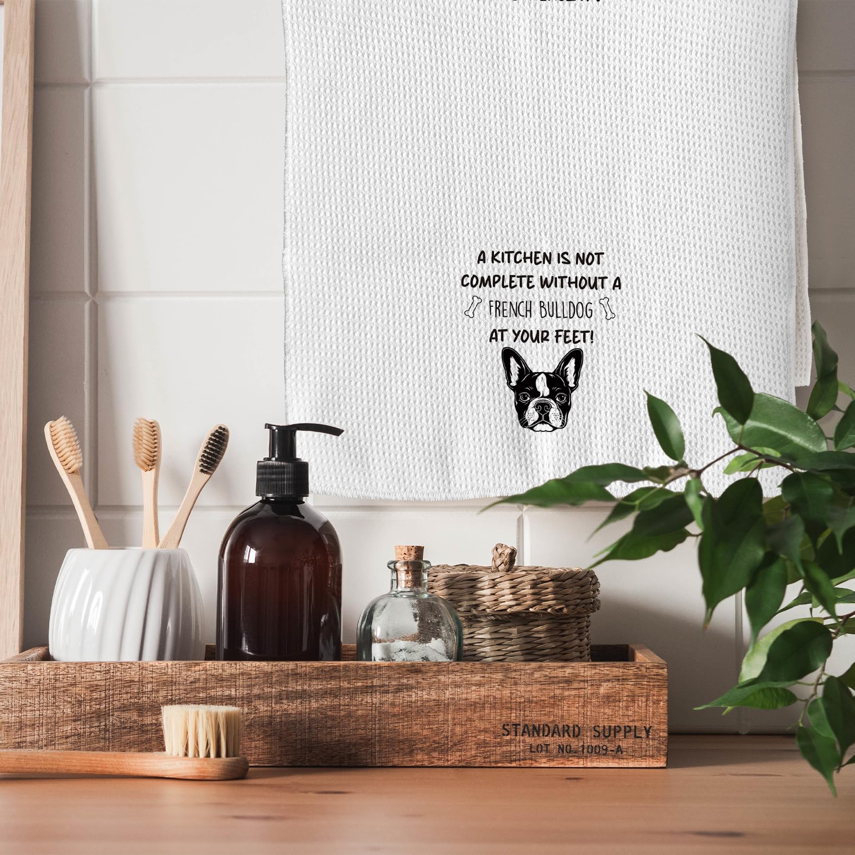 TNUW duo paw print kitchen towels brighten counters and hands-on tasks.