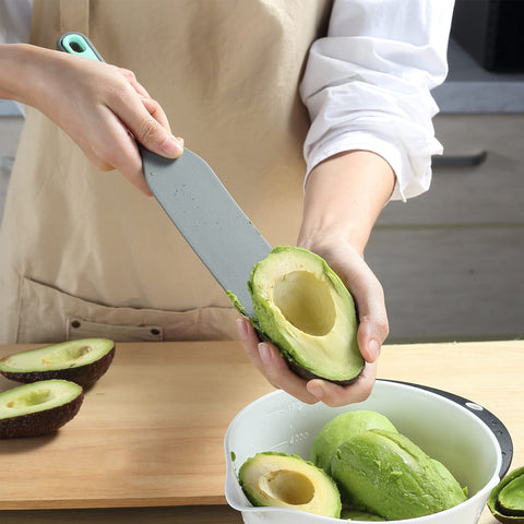 To encounter versatile kitchen tool for stirring, mixing, and cake making.