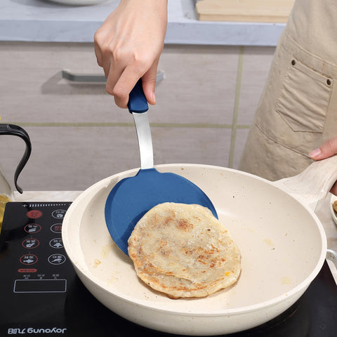 To encounter standard turner spatula providing steady, controlled flips