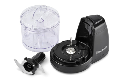 Toastmaster TM-61MC demonstrates one touch pulse operation for precise texture control