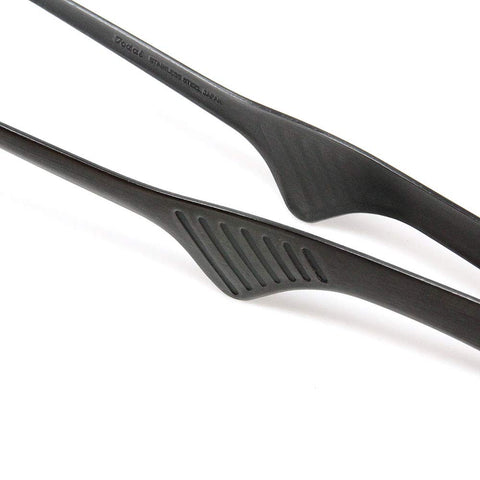 Todai Yakiniku tongs extra slim design eases pinching thin ingredients.