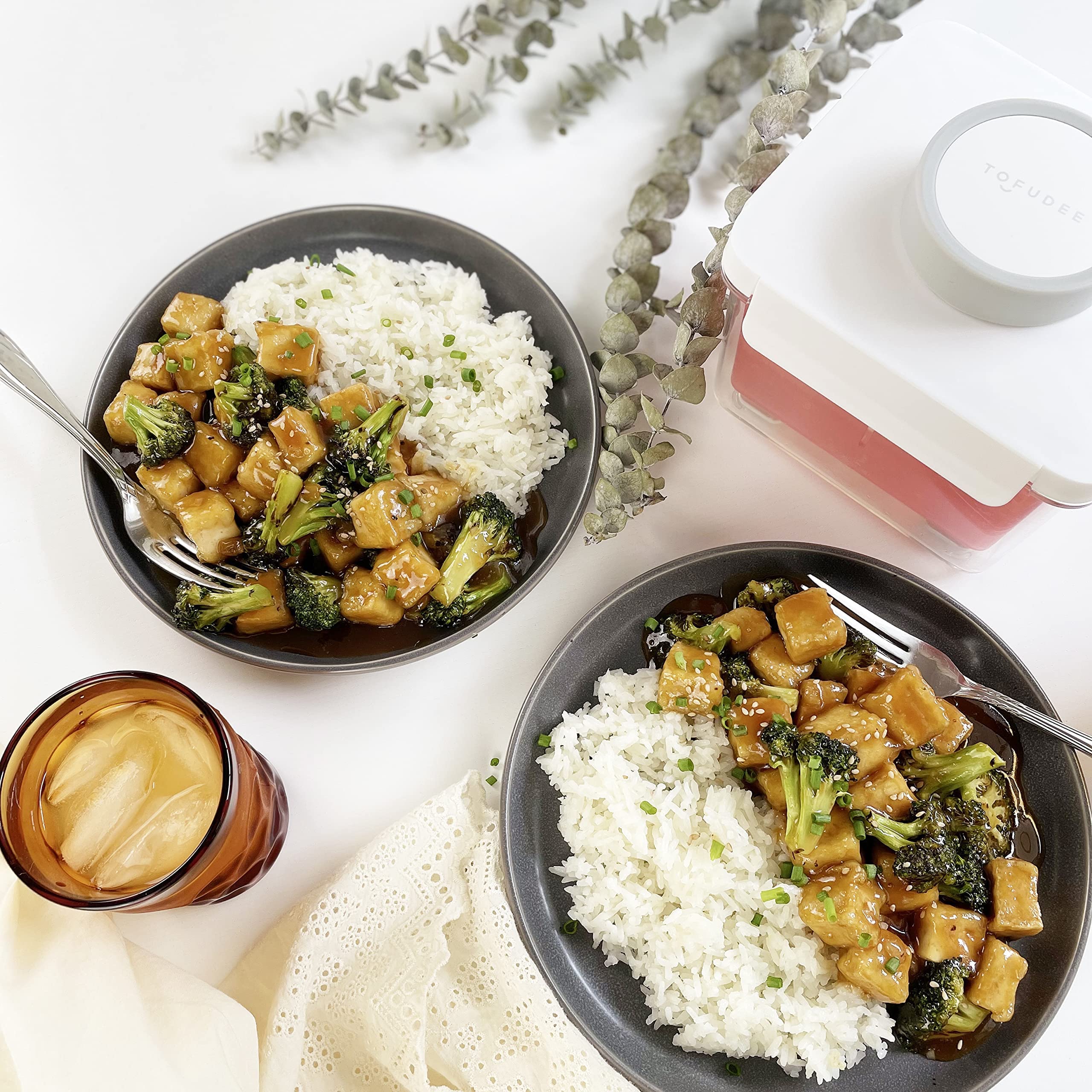 Paneer cheese pressing with TOFUDEE press