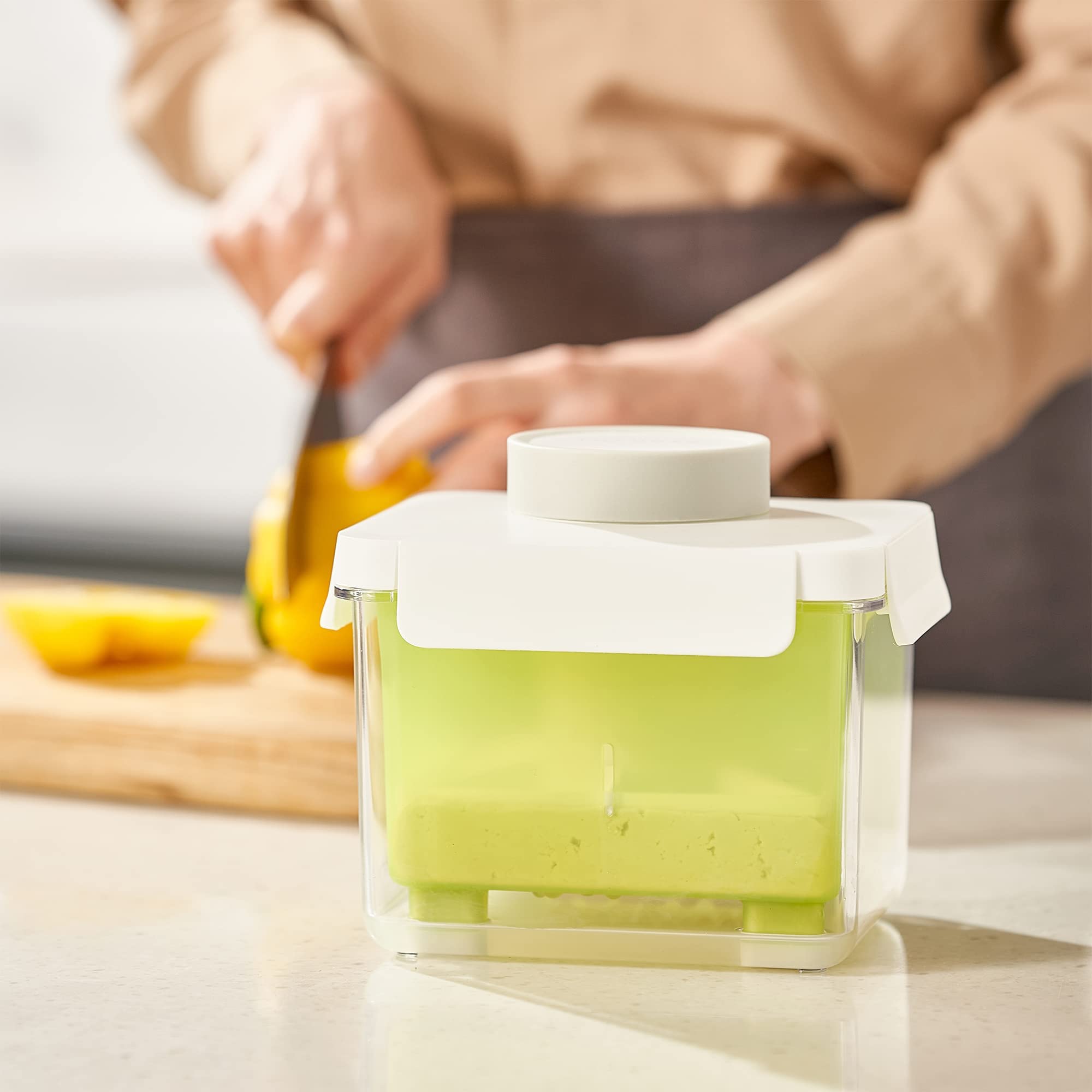 TOFUDEE Tofu Press marinade-ready tofu helps flavor absorption.