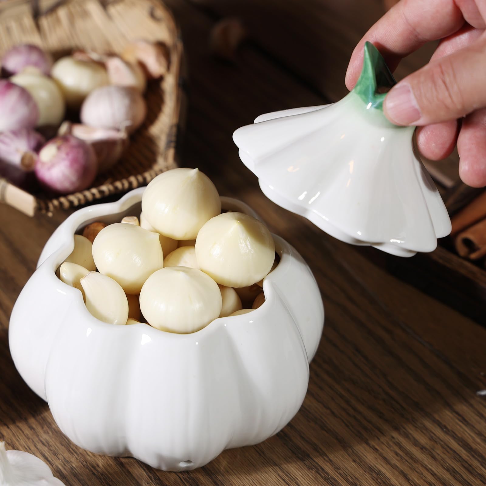 TOIVO Garlic Keeper is dishwasher safe for easy cleanup after cooking.