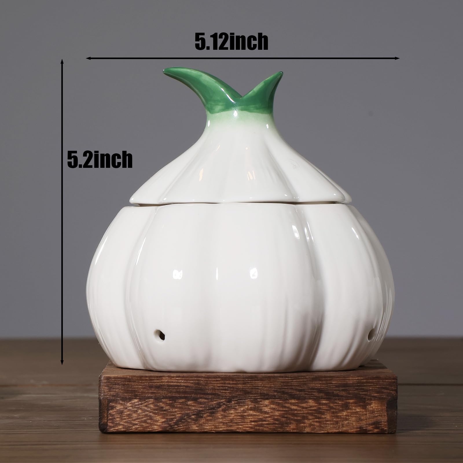 TOIVO Garlic Saver doubles as stylish kitchen decor while storing garlic.