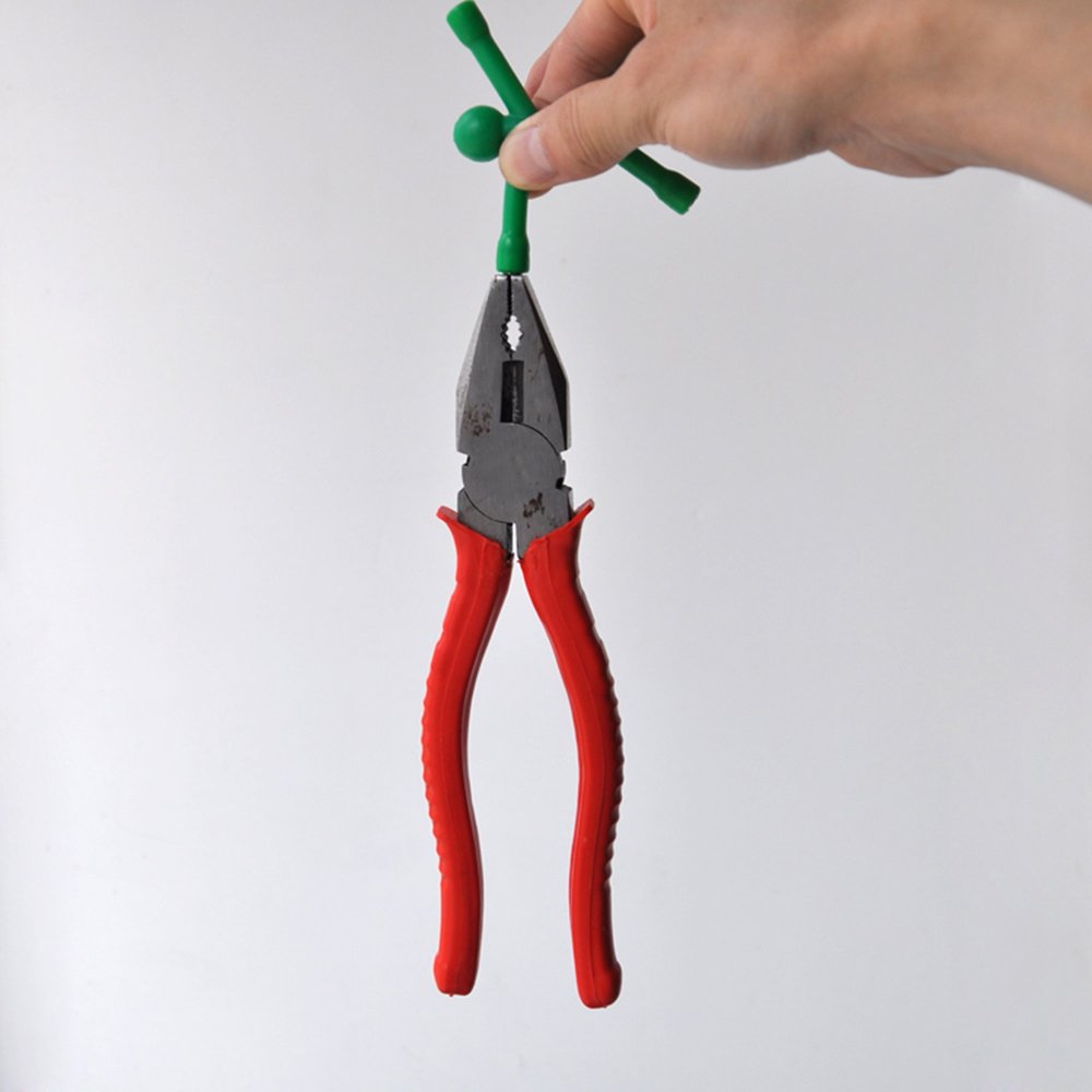 Toosunny strong magnets ensure secure attachment to metal surfaces.
