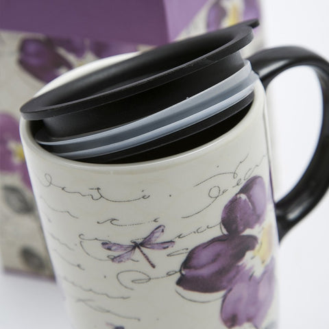 Topadorn ceramic mug with durable glaze – built for everyday use.