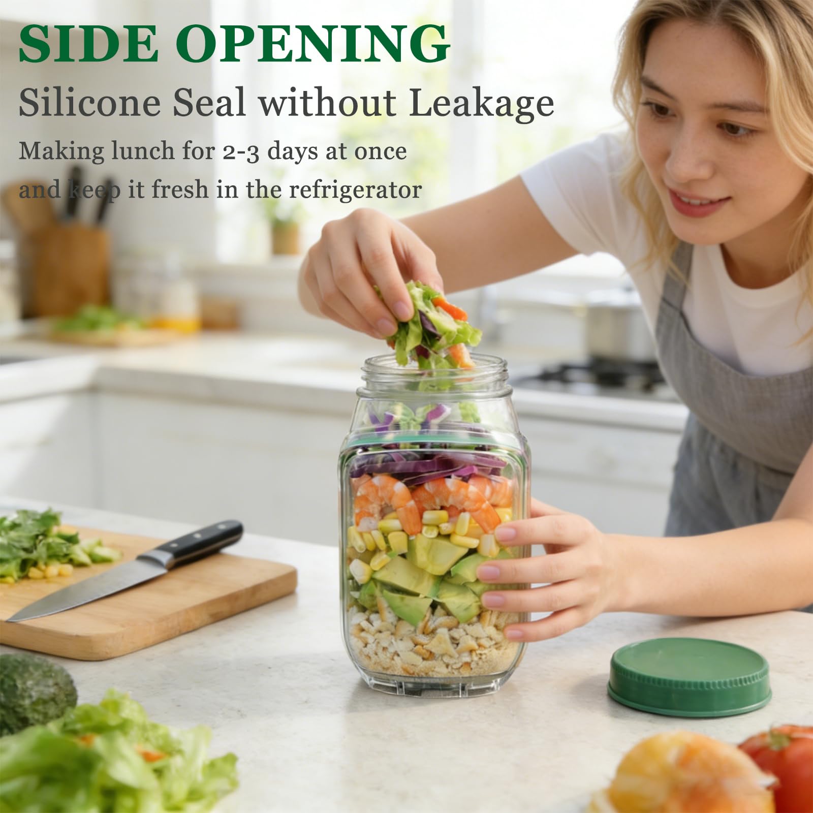 TOPMELON Salad Pod vertical layering preserves greens and toppings until you are ready to eat.