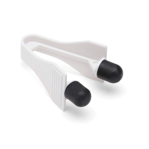 Tops Harold Coffee Tools Filter Separator picks a single filter from a stack with a pinch.