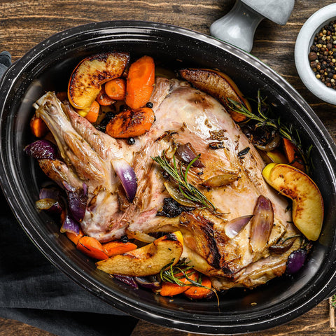 TOPZEA oven roaster pan with lid — moisture retention and even cooking in the oven.