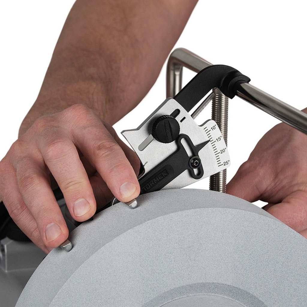 Tormek KS-123 universal-support compatibility across Tormek machines.