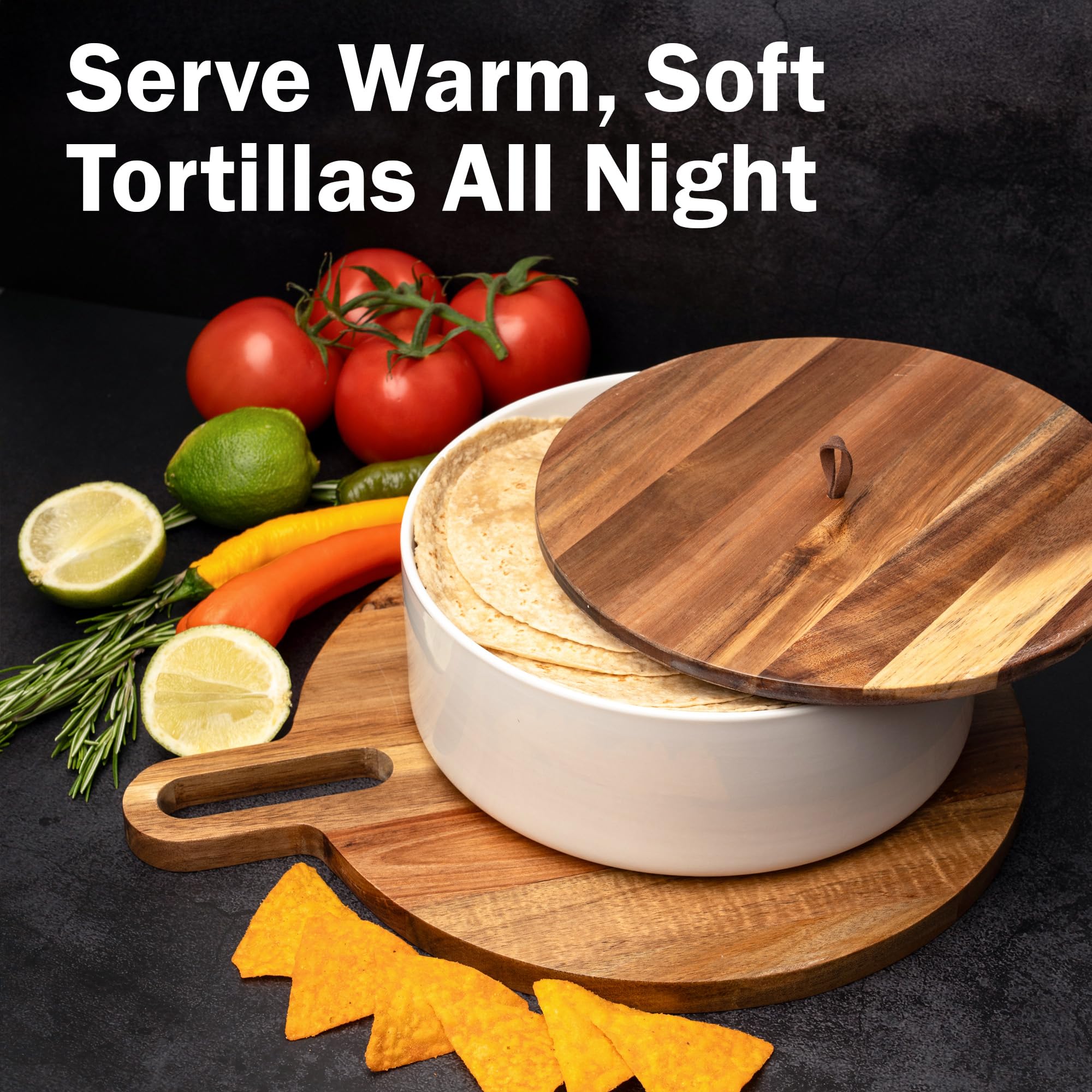 Tortillada wooden lid close-up showing moisture retention design