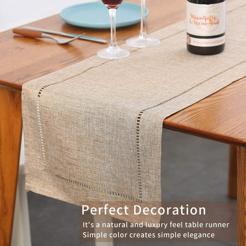 Tosewever dining table runner with woodland rustic look for gatherings.