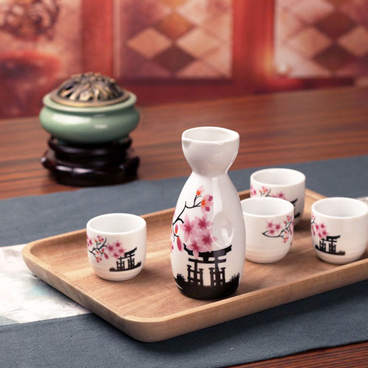 Tosnail sake cups with smooth glaze for comfortable grip and easy cleaning
