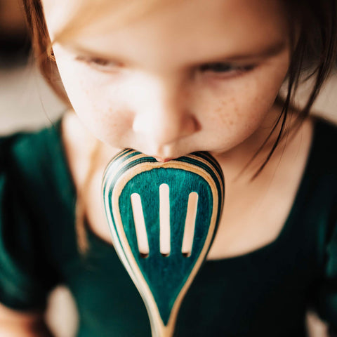 Totally Bamboo Baltique Mykonos spatula for flipping delicate foods.