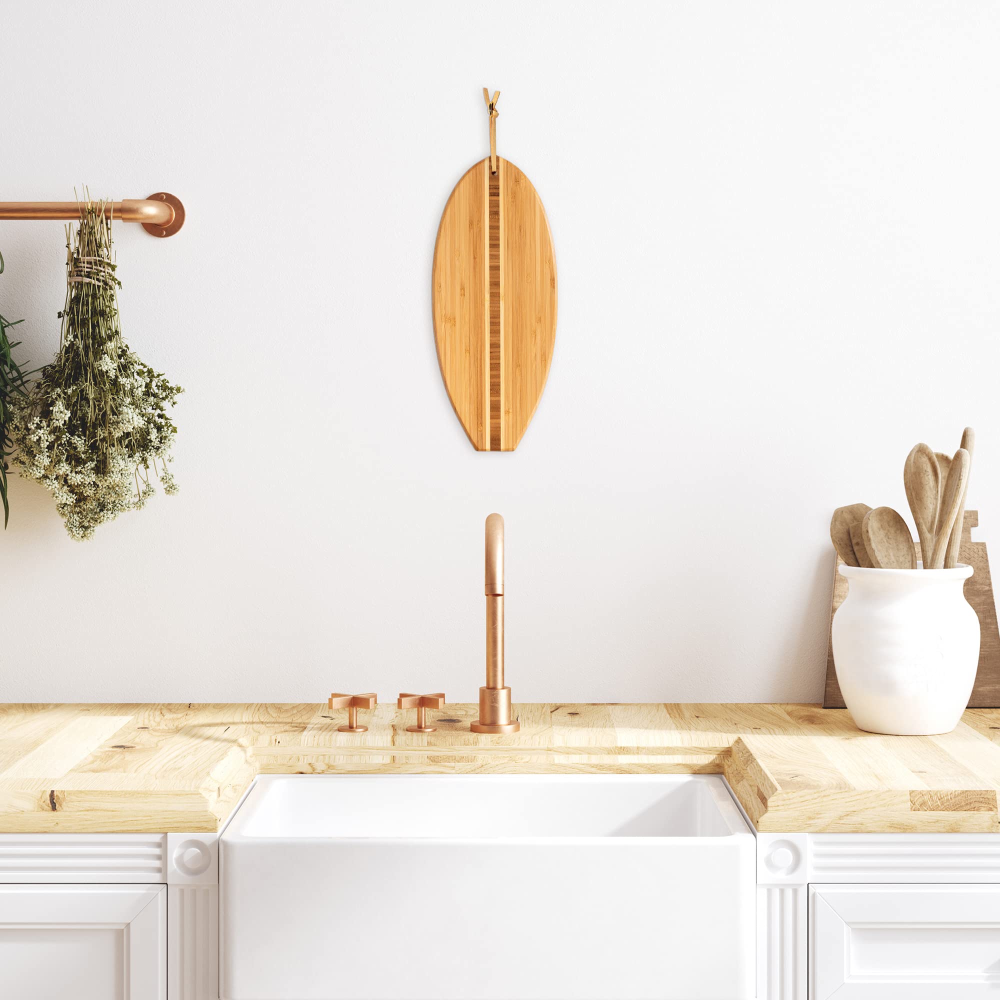 Made from renewable Moso bamboo for eco-conscious kitchens.