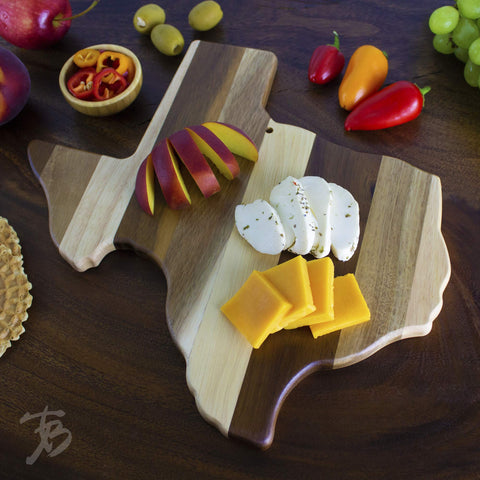 Totally Bamboo Texas state shaped board makes a thoughtful gift for Texas lovers.